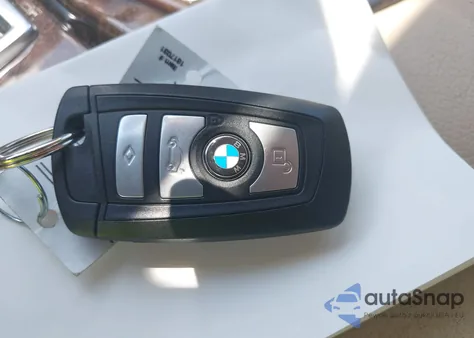 2011 BMW 535I xDrive z USA, uszkodzony, nr VIN WBAFU7C55BDU55823